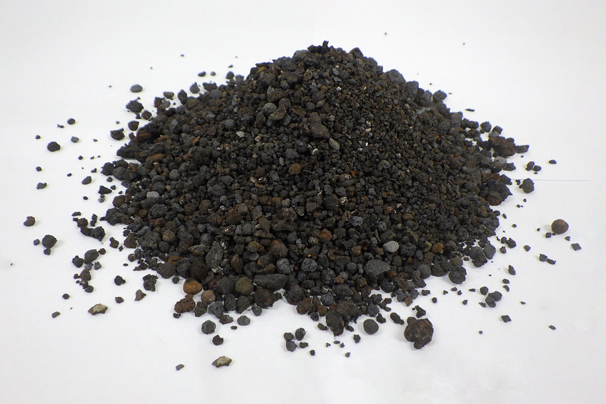 Photo：Iron Contained Pellet
