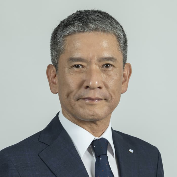 写真:代表取締役社長 松本伸弘
